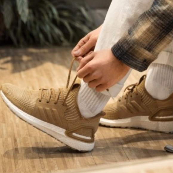 *Limited Edition* Adidas Ultraboost - Picture 12 of 14